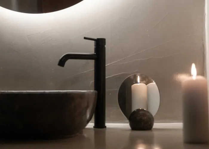 Kyrkos Collection * סנטוריני