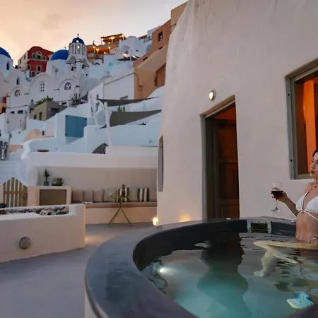 فيلة Kyrkos Collection *