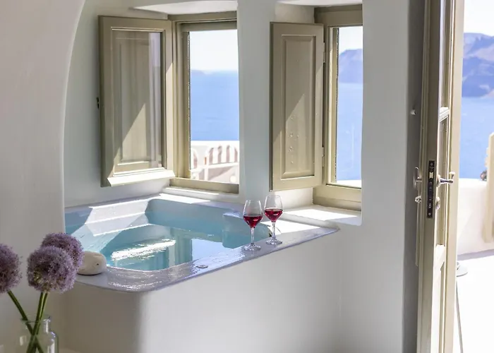 Kyrkos Collection Oia